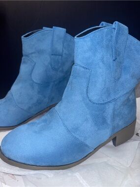 Women's Blue Suede Ankle Boots